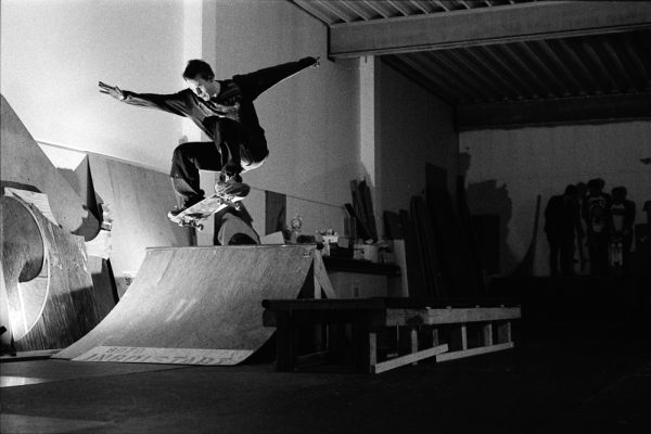 Markus, FS Nollie over the spine.