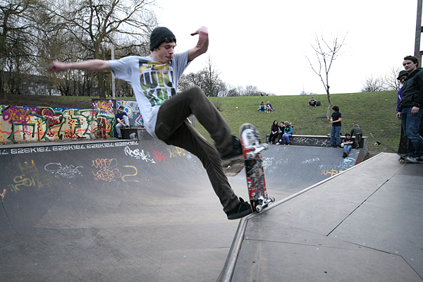 Laurent front blunt