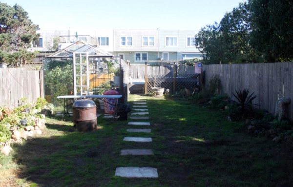 Every skaters dream.... a concrete bowl in their backyard.