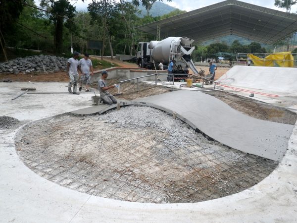 Overview of Pista de Skate. Ilhabela, Brazil.