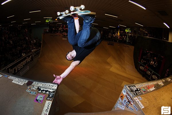 Ben Hatchell. Stale invert over the channel.