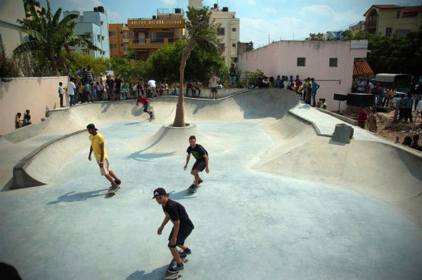 Cruising the new lines in the finished park