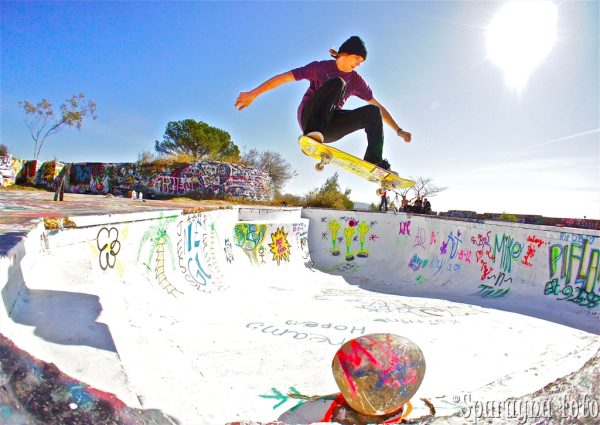 Christian Sereika, ollie into the pool, Orange county mountains