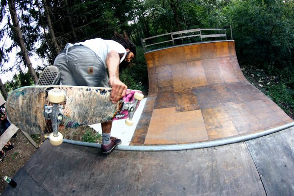 Ferit Batir. Backside boneless.  Photo: Sket Andestroy