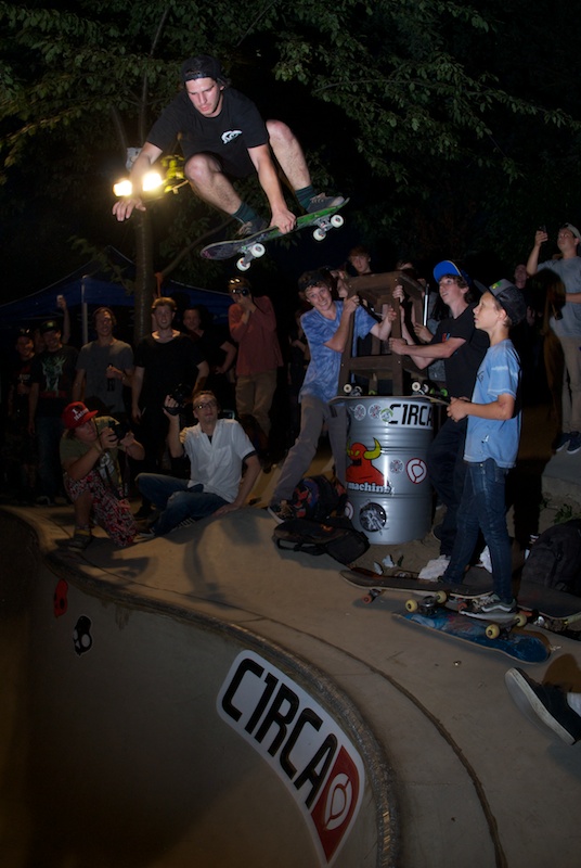 Tim Bijsterveld. Bombs away.... Photo: J. Hay
