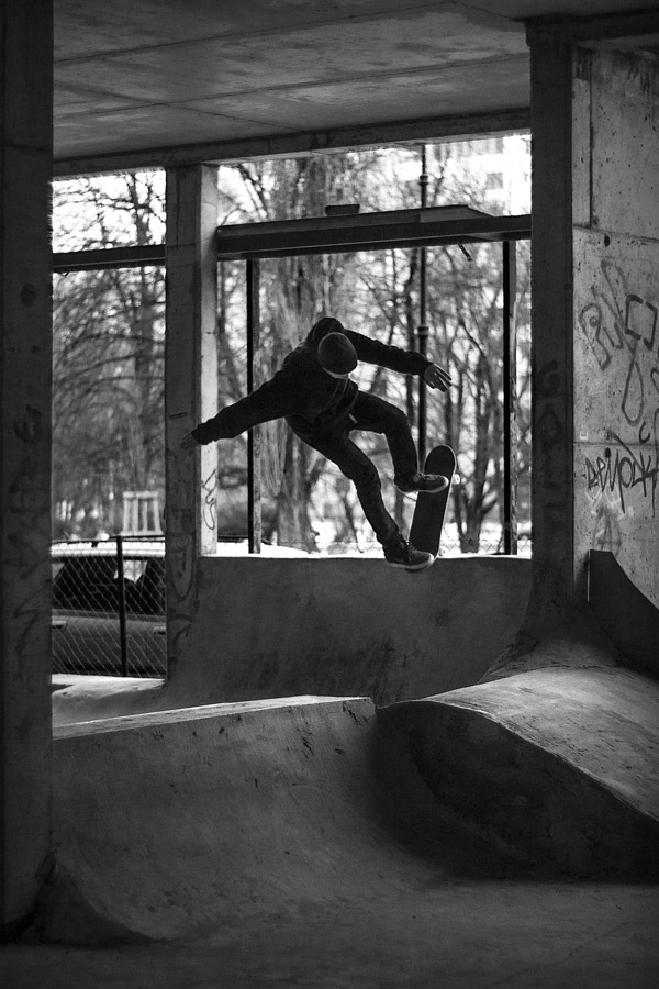 Michal Juras. Backside blunt. Photo: Piotr Kielb