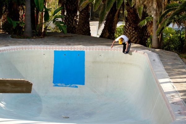 Roberto Alemañ. Backside disaster. Photo: Tony Lozza