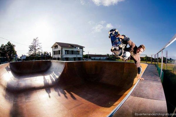 Felipe Vega Arango. Layback air.  Photo: 