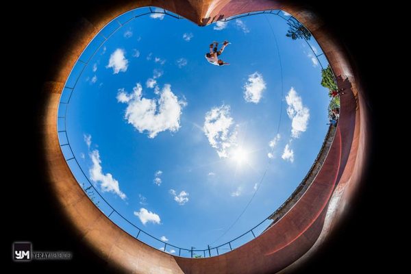 Pedro "Pope" Tomas. Hip transfer.  Photo: Yeray Menendez