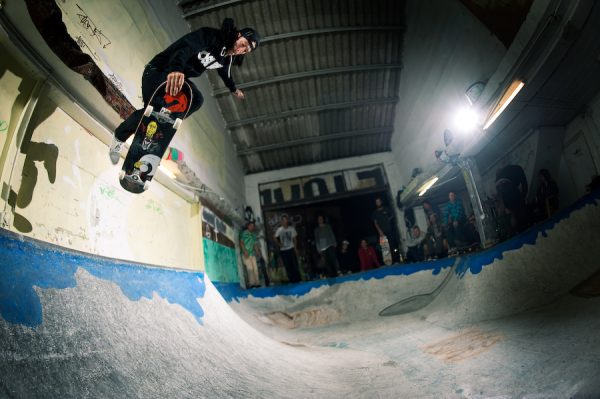 Lee Blackwell. Backside Footplant.  Photo: Alan Maag.