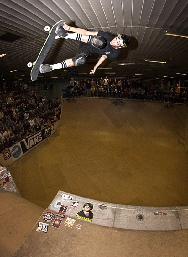 Jimmy Wilkins. Alleyoop 540 tailgrab.  Photo: Emma Gustavsson