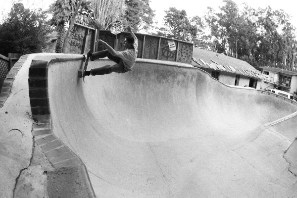 Frontside grind in the deep. Photo: J. Hay