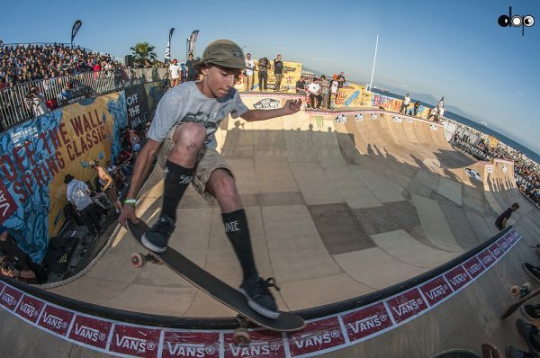 Robin Bolian. Nosegrind tailgrab.