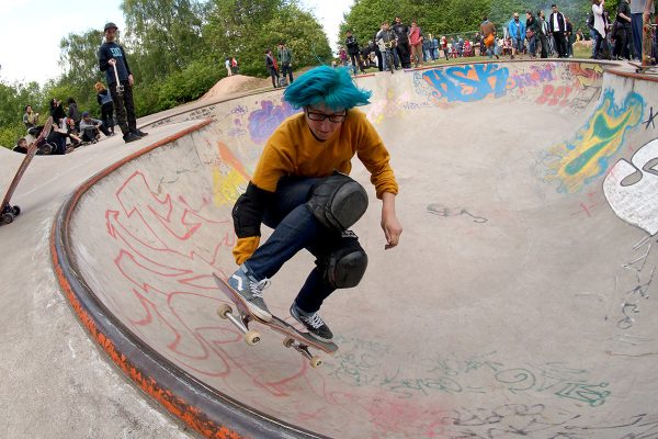 Jana Malzkorn, early grab to fakie