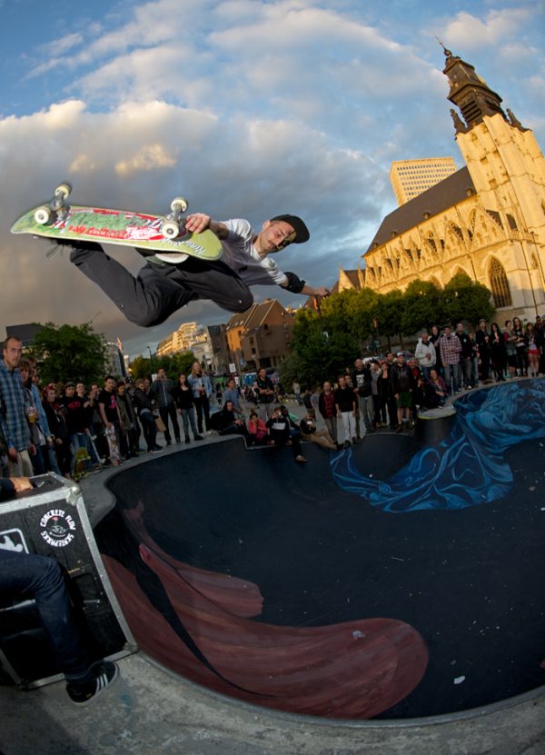 Szymon Stachon blasting a method air. 