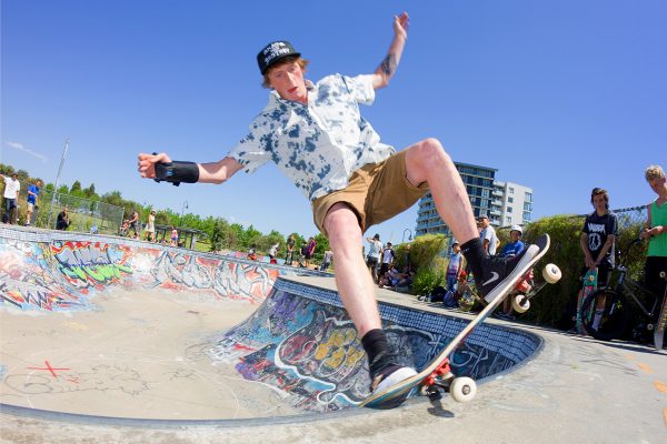 Matt. Nose grind.