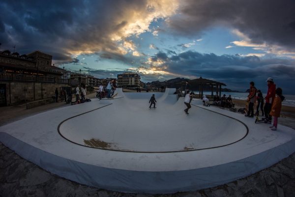 Zarautz skatepark. Overview.  Photo: Pablo Rivera