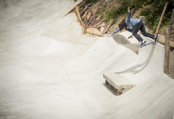 Al Partanen. Backside tailslide.