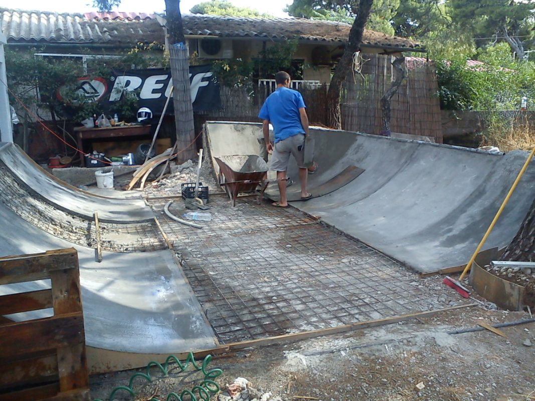 cement mini ramp