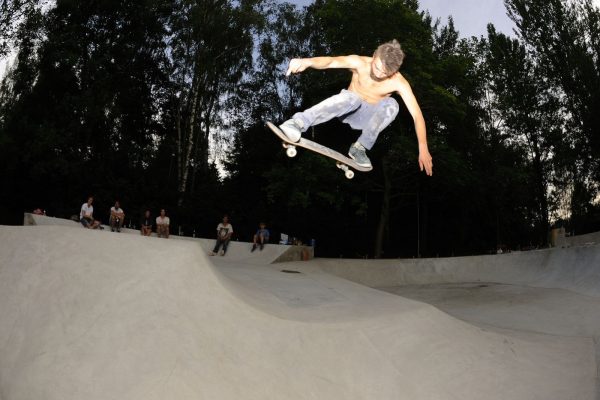 Elias Assmuth. Backside ollie.