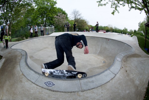 Dietsches. Backside 50-50 in the pocket in the Owl Bowl.  Photo: J. Hay