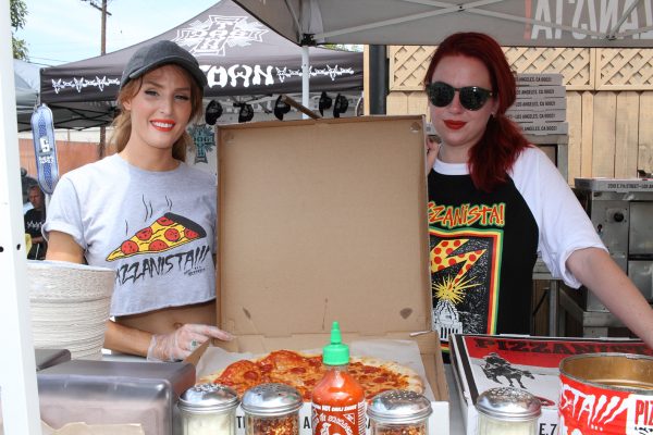 PizzaNista chicks were making dough and slingin' pizzas.