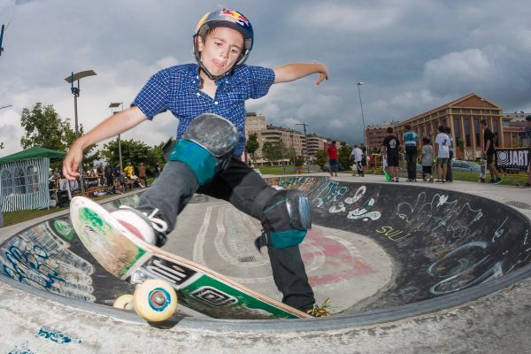 Abraham Torres. Front smith.