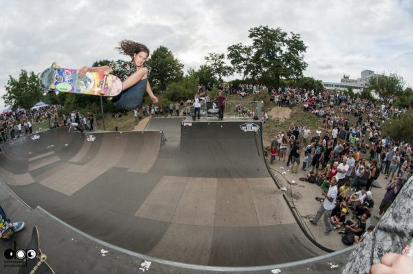 Nick Bax. Frontside air. 