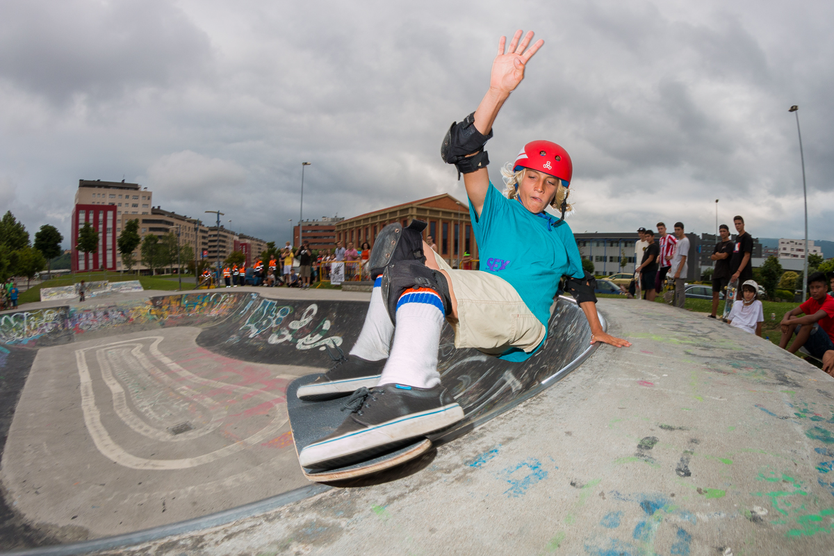 Yago Dominguez. Layback tailslide.