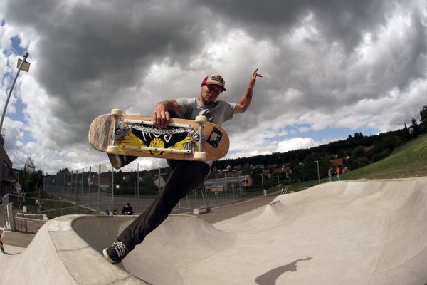 Kupa. Boneless. Hofstetten in Switzerland.