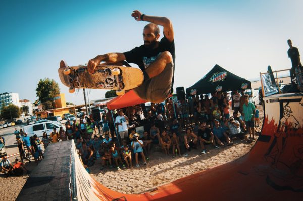 Plablo de Juan. Frontside air. Photo: Borja Benjumeda