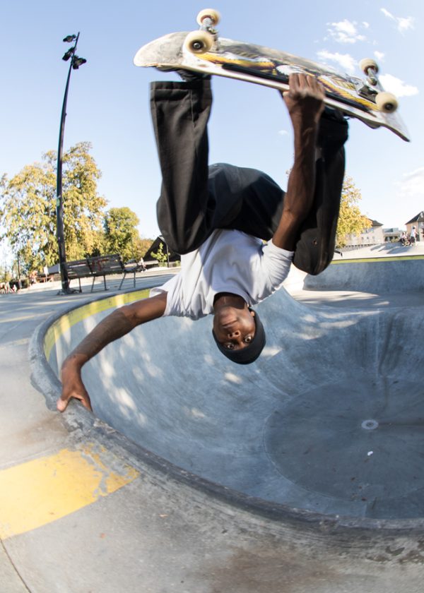 Seb Tabe. Invert in the bowl at Faelledparken. 