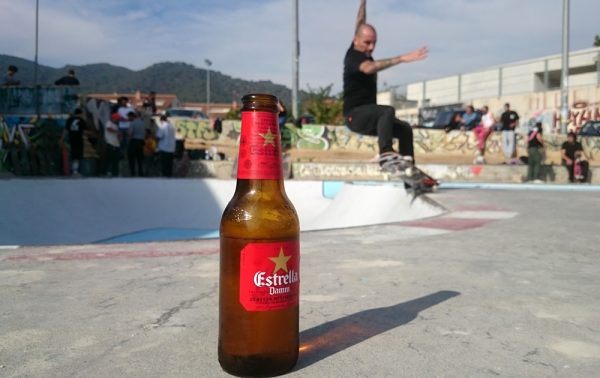 Estrella Damm ad