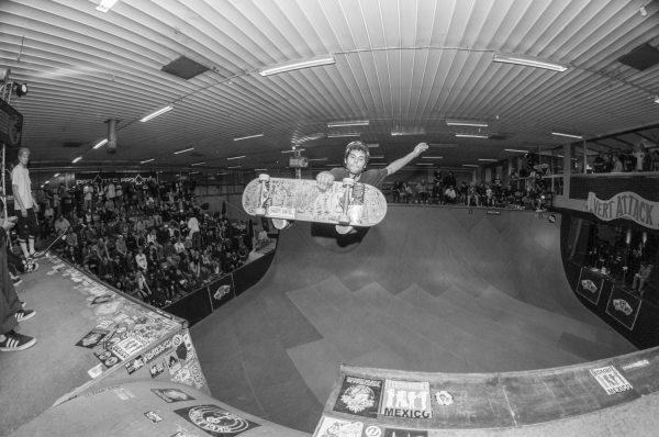 Pepe Nuñez. Frontside channel air. Photo: Nicola Debernardi