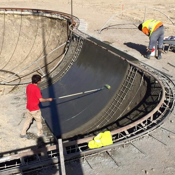 Zut skateparks working in Mimizan skatepark in France. Really big bowl around 3 meters deep. 