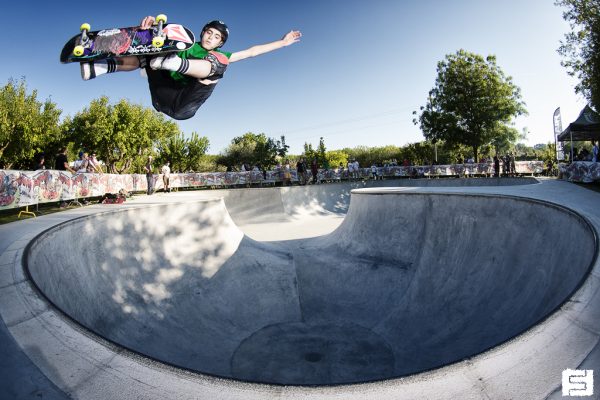 Nicola Vitali. Frontside air.